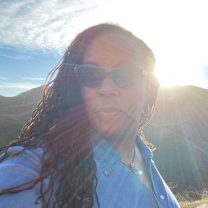 Meet your Posher, Lisa